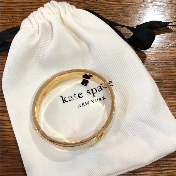 Kate spade ♠️ bracelet - Picture 2 of 3